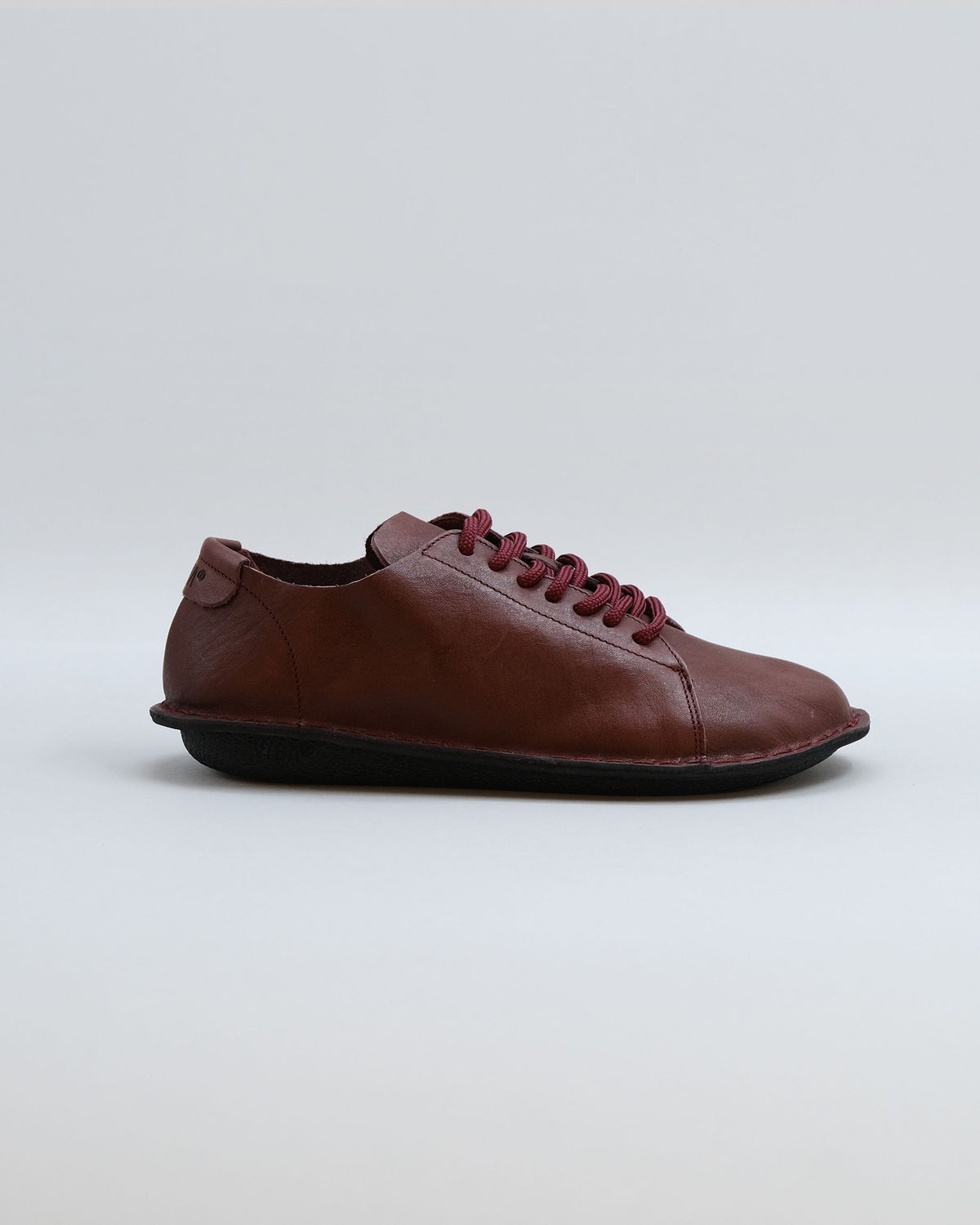 LISBOA Leather Cordovan Red
